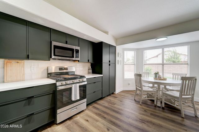 12910 W VERNON Avenue, Avondale, AZ 85392