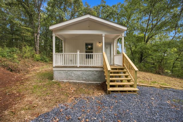 516 Lee Joan Drive NW, Dalton, GA 30721