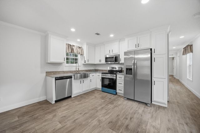 516 Lee Joan Drive NW, Dalton, GA 30721