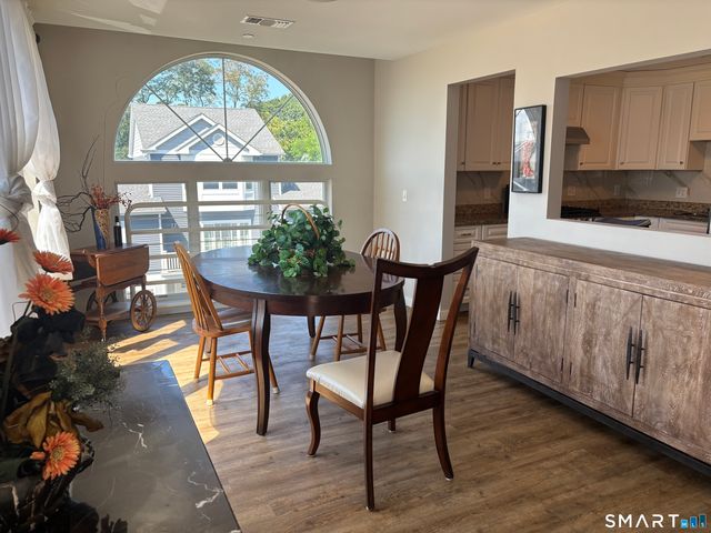 133 Harbor Close 133, New Haven, CT 06519