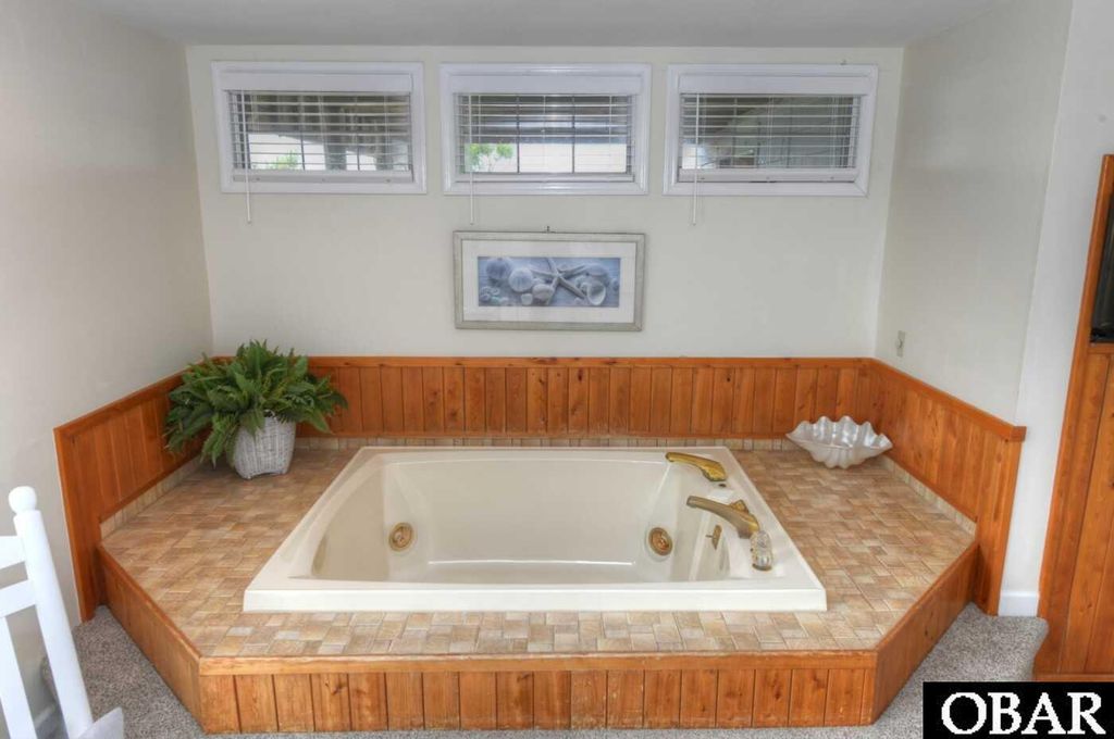 Image 18 of property listing at 1278 Duck Road Unit: Lot 51, Duck, NC 27949