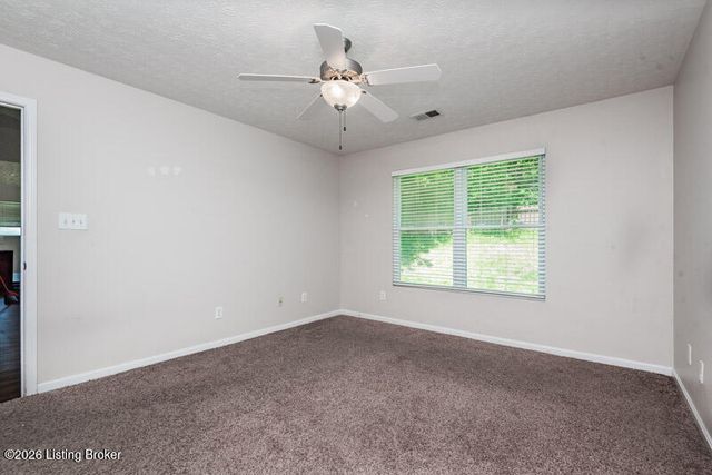9011 Teak Dr, Louisville, KY 40228