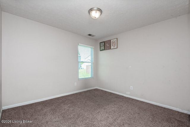 9011 Teak Dr, Louisville, KY 40228