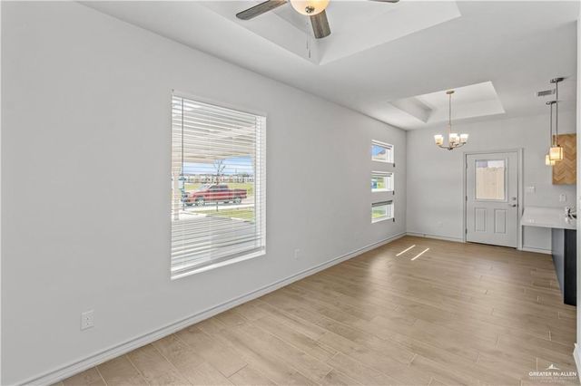 215 W Diamond Avenue, Mission, TX 78573