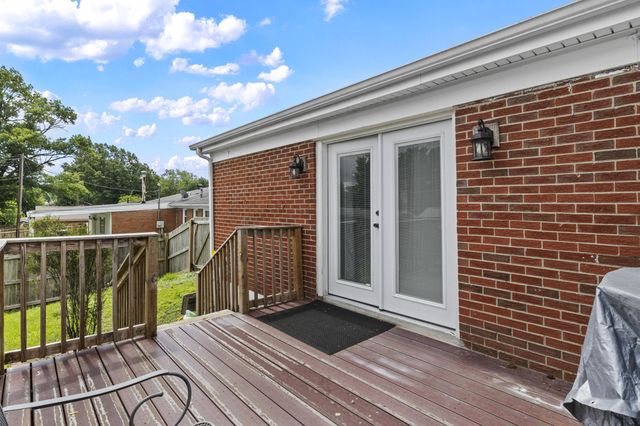 709 Parkside Drive, Lexington, KY 40505