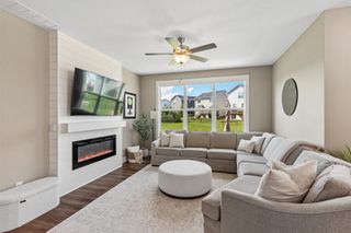 515 SE Alba Place, West Des Moines, IA 50265