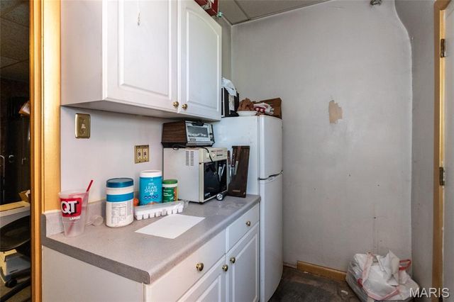 3827 SW Gustine Avenue, St Louis, MO 63116