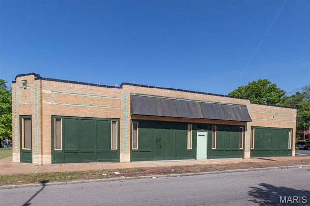 3827 SW Gustine Avenue, St Louis, MO 63116