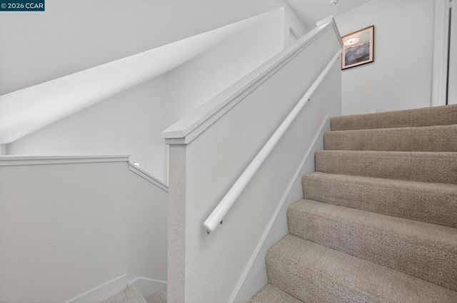 726 Buena Vista Pl, Walnut Creek, CA 94597