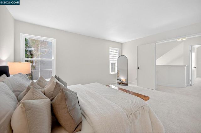 726 Buena Vista Pl, Walnut Creek, CA 94597