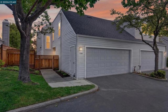 726 Buena Vista Pl, Walnut Creek, CA 94597
