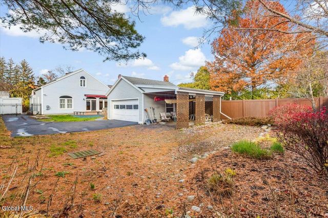 180 S Main Avenue, Albany, NY 12208