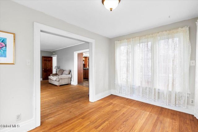 180 S Main Avenue, Albany, NY 12208