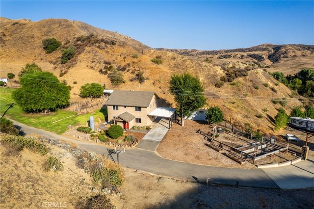 30300 Live Oak Canyon Road, Redlands, CA 92373