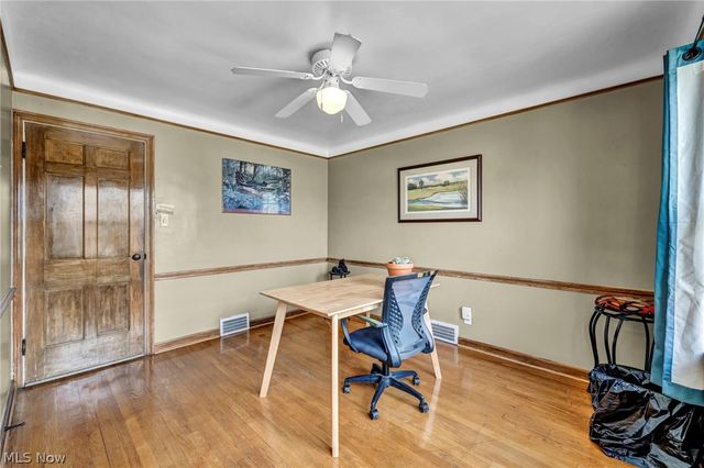 13570 Cedar Road, University Heights, OH 44118
