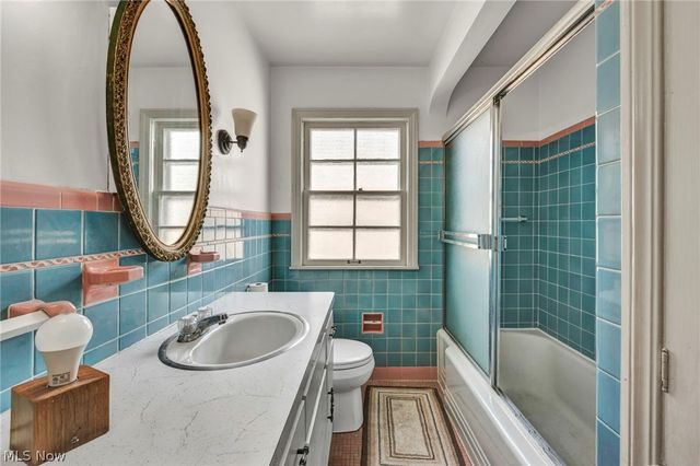 13570 Cedar Road, University Heights, OH 44118