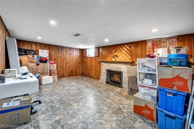 13570 Cedar Road, University Heights, OH 44118
