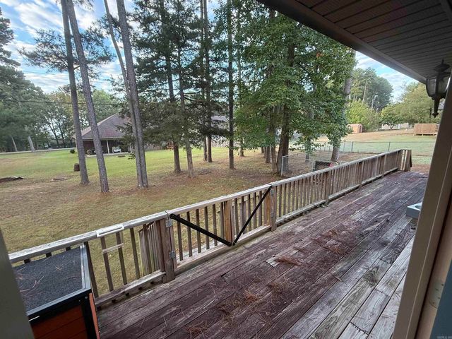 907 Pineknot Lane, Heber Springs, AR 72543