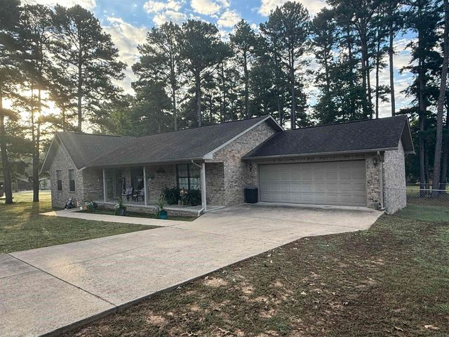 907 Pineknot Lane, Heber Springs, AR 72543