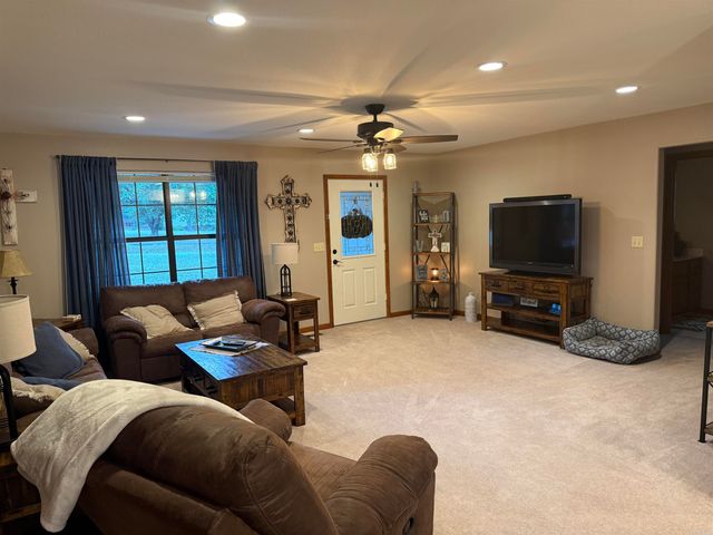 907 Pineknot Lane, Heber Springs, AR 72543