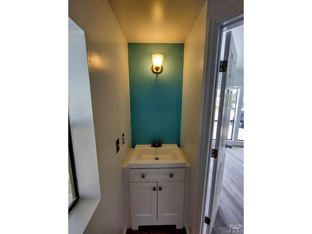 2853 Applewood Ct, Colorado City, CO 81019