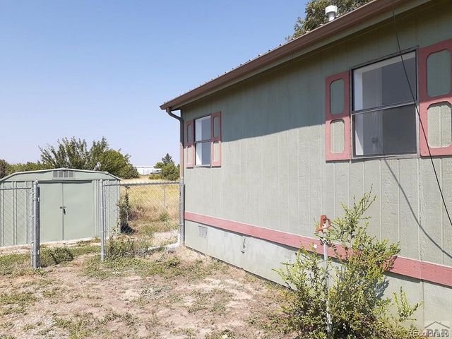 2853 Applewood Ct, Colorado City, CO 81019