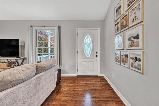 677 Deerfield RD, Troutville, VA 24175