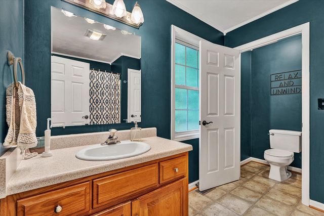 677 Deerfield RD, Troutville, VA 24175