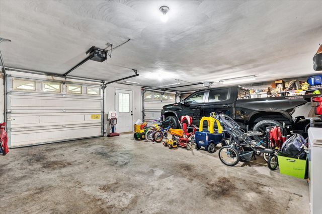 677 Deerfield RD, Troutville, VA 24175