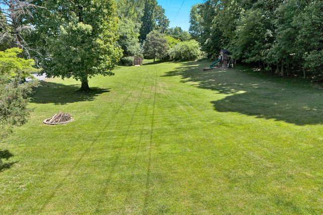 677 Deerfield RD, Troutville, VA 24175