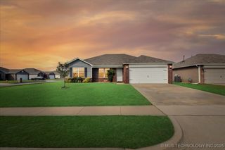 3740 S 150th East Avenue, Tulsa, OK 74134