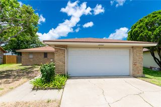 1705 Mermaid Dr, Corpus Christi, TX 78412