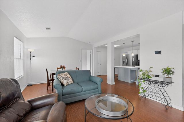 1370 Golden Eye Loop NE, Rio Rancho, NM 87144