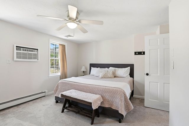 848 Plain St 32, Marshfield, MA 02050