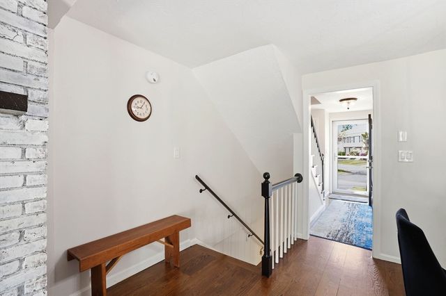 848 Plain St 32, Marshfield, MA 02050