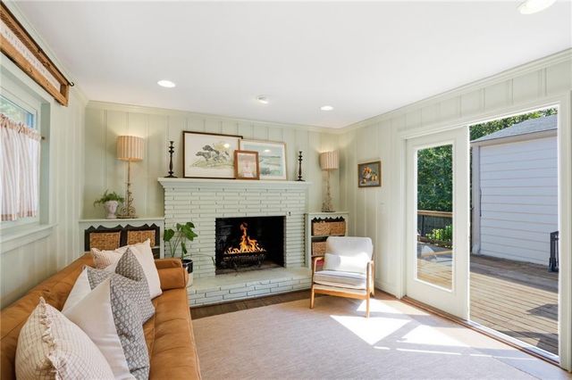424 Cascade Drive NW, Marietta, GA 30064