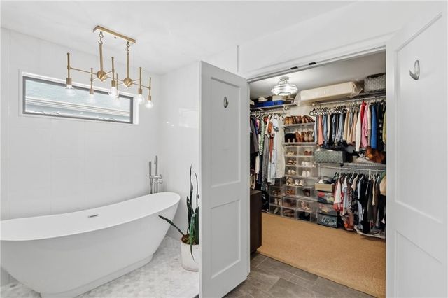 424 Cascade Drive NW, Marietta, GA 30064
