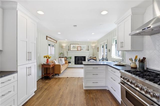 424 Cascade Drive NW, Marietta, GA 30064