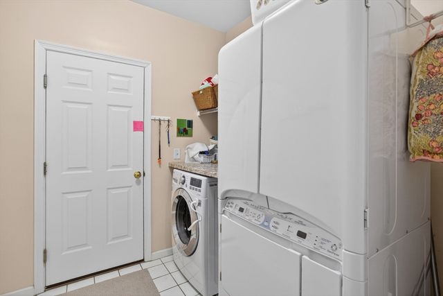 36 Champlain Circle, Plymouth, MA 02360