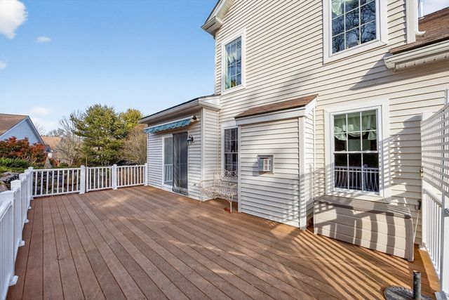 36 Champlain Circle, Plymouth, MA 02360