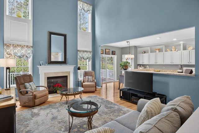 36 Champlain Circle, Plymouth, MA 02360