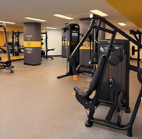 3500 Mystic Pointe Dr 302, Aventura, FL 33180