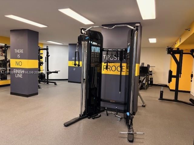 3500 Mystic Pointe Dr 302, Aventura, FL 33180