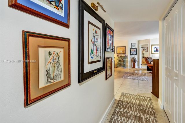 3500 Mystic Pointe Dr 302, Aventura, FL 33180