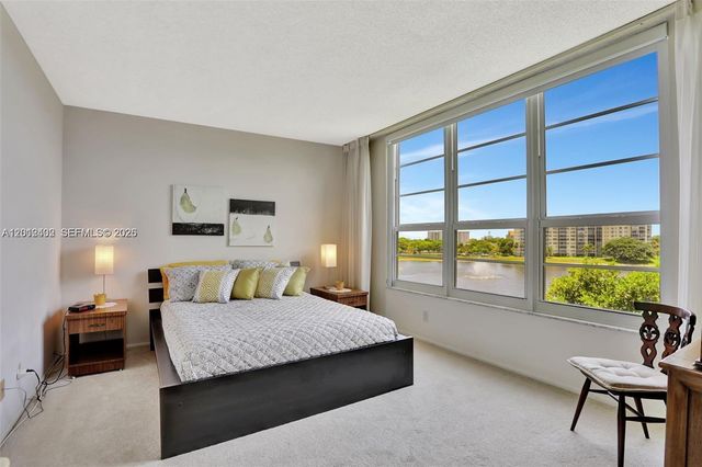 3091 N Course Dr 502, Pompano Beach, FL 33069