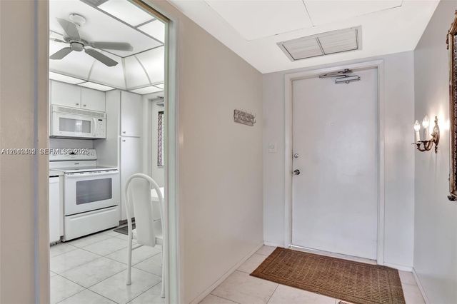 3091 N Course Dr 502, Pompano Beach, FL 33069
