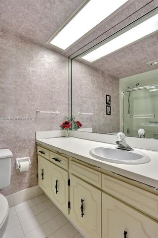 3091 N Course Dr 502, Pompano Beach, FL 33069