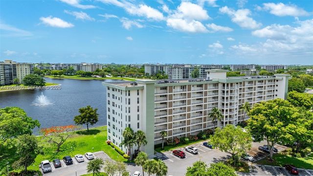 3091 N Course Dr 502, Pompano Beach, FL 33069