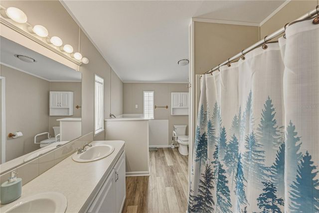 37410 NEUKOM AVENUE, Zephyrhills, FL 33541