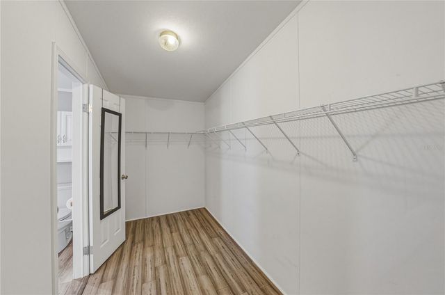 37410 NEUKOM AVENUE, Zephyrhills, FL 33541